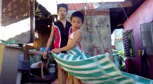 Lip Sync – Oala LngMagawa Ehh (TeenAge Dream) (Lip Sync) W/ Gilbert XD (video still) (2014), Gabriel Dionisio. Online video featuring “Teenage Dream” (2010) by Katy Perry. 2:47 min. Image source: Gabriel Dionisio, Facebook post, September 7, 2014. [facebook.com/Haters.Magneto/videos/683779155047583].